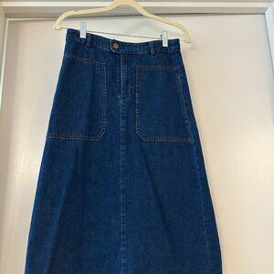 APC Denim Skirt in Size 0 (34)